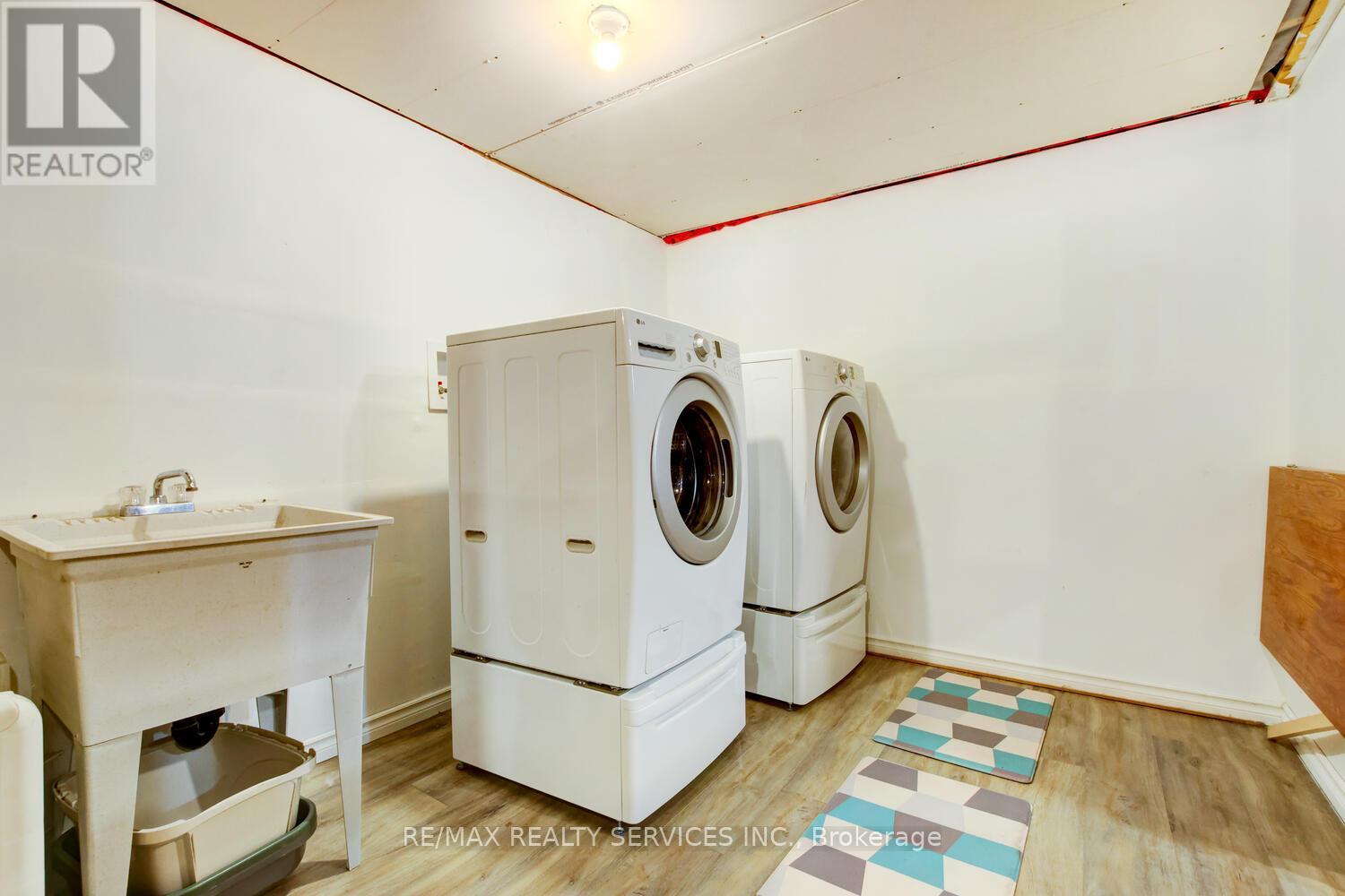 7 Hamlet Court, Brampton, Ontario  L6S 1X5 - Photo 31 - W13023638