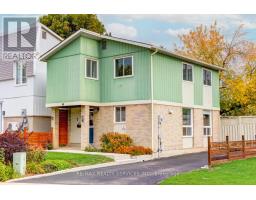 7 HAMLET COURT, Brampton, Ontario