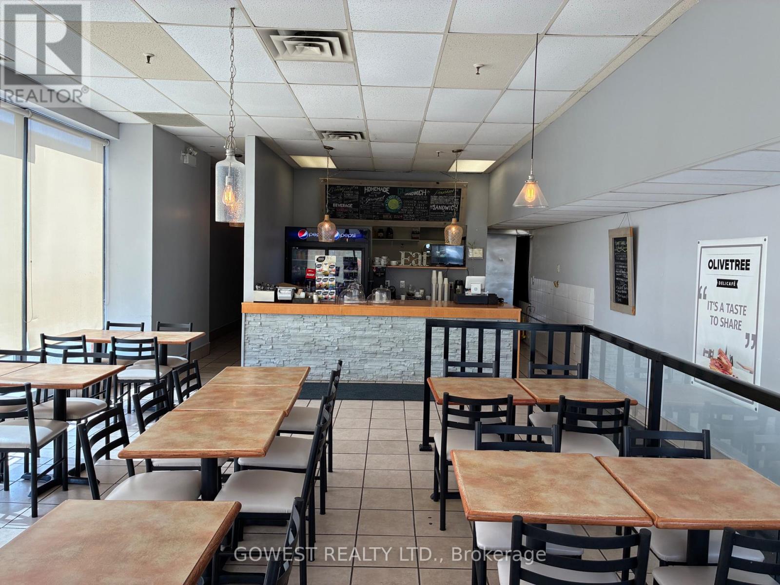 1107 Derry Road W, Mississauga, Ontario  L5T 1P3 - Photo 8 - W13023660