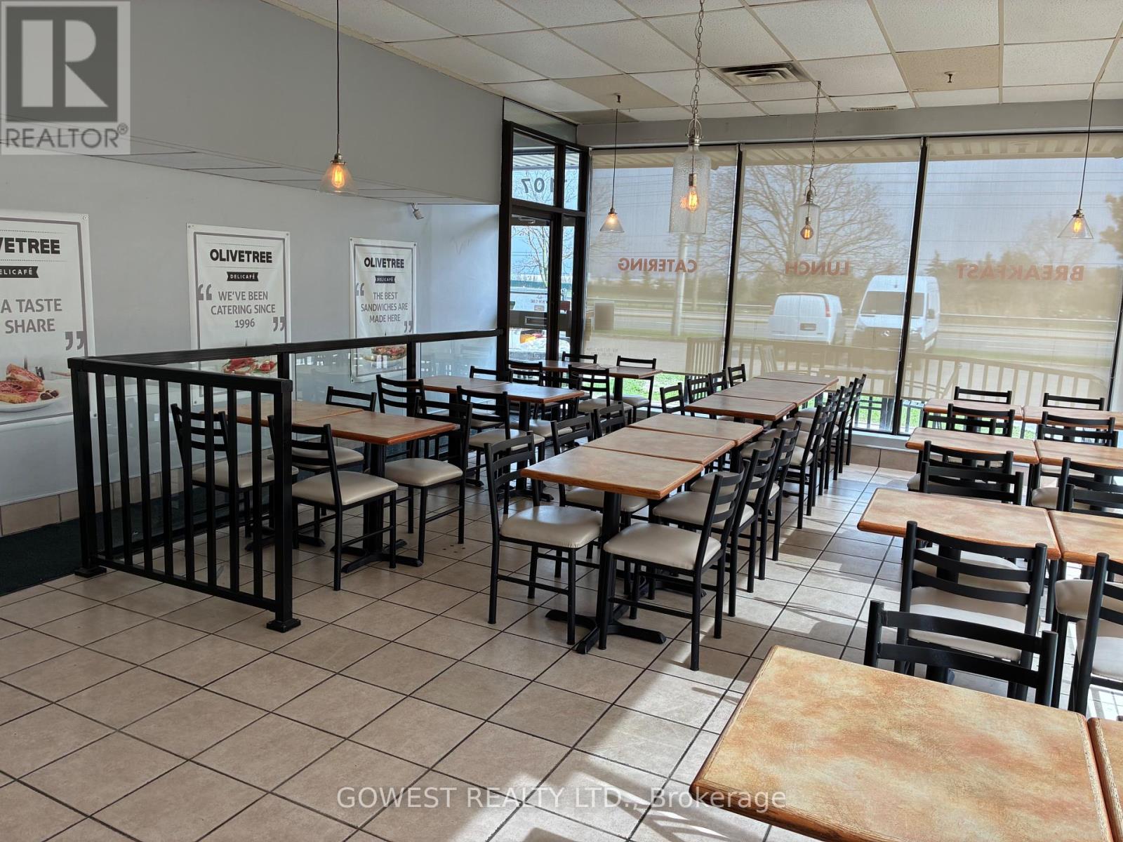 1107 Derry Road W, Mississauga, Ontario  L5T 1P3 - Photo 9 - W13023660