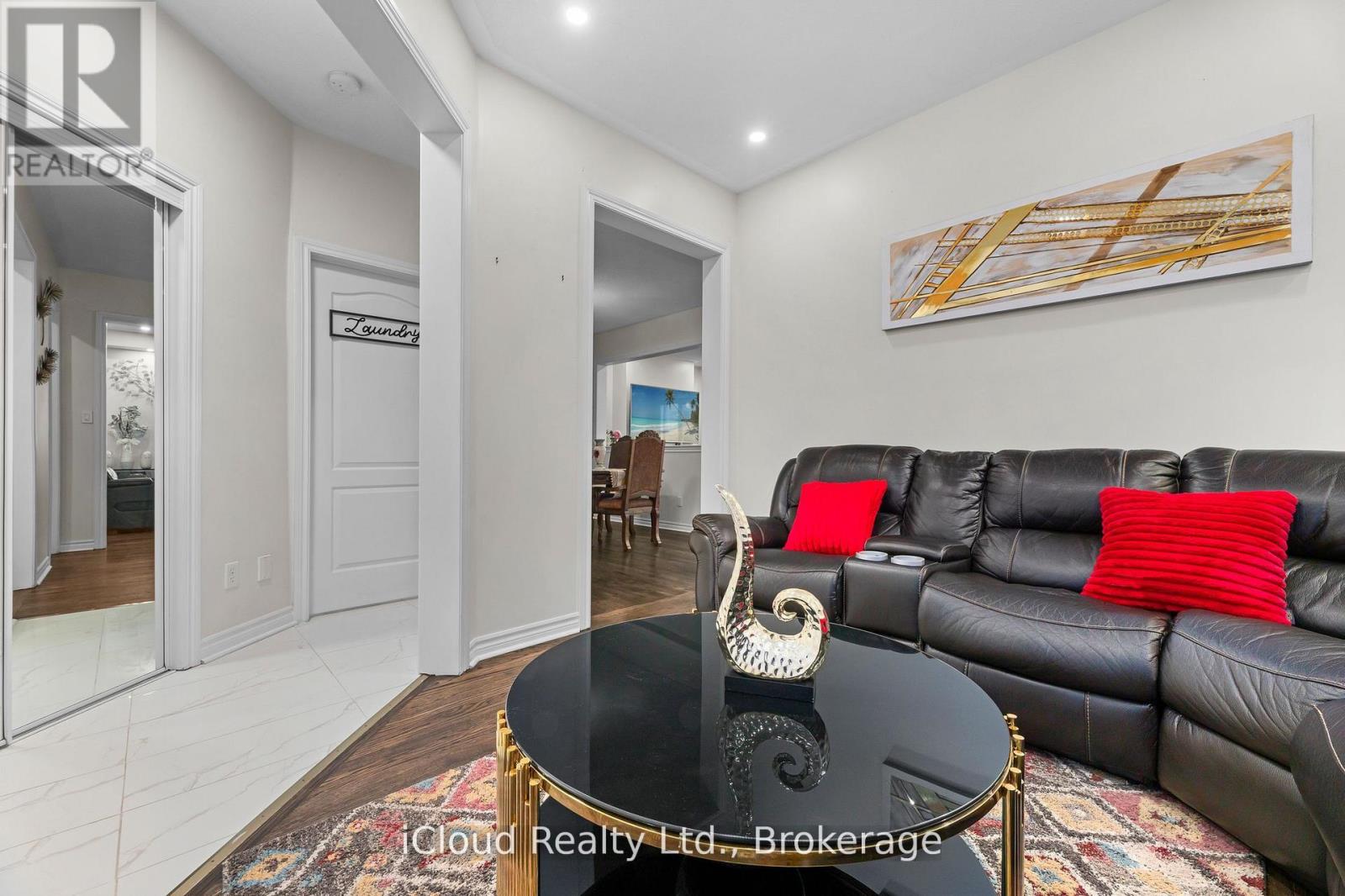 75 Iron Block Drive, Brampton, Ontario  L7A 0J1 - Photo 11 - W13023696