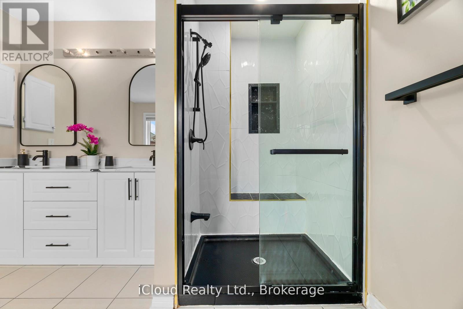 75 Iron Block Drive, Brampton, Ontario  L7A 0J1 - Photo 40 - W13023696