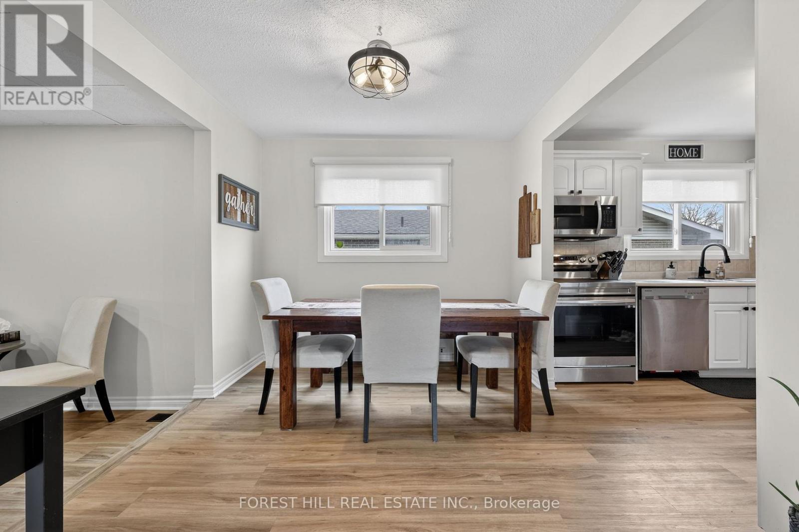 172 Ellwood Drive E, Caledon, Ontario  L7E 1Z1 - Photo 7 - W13023708