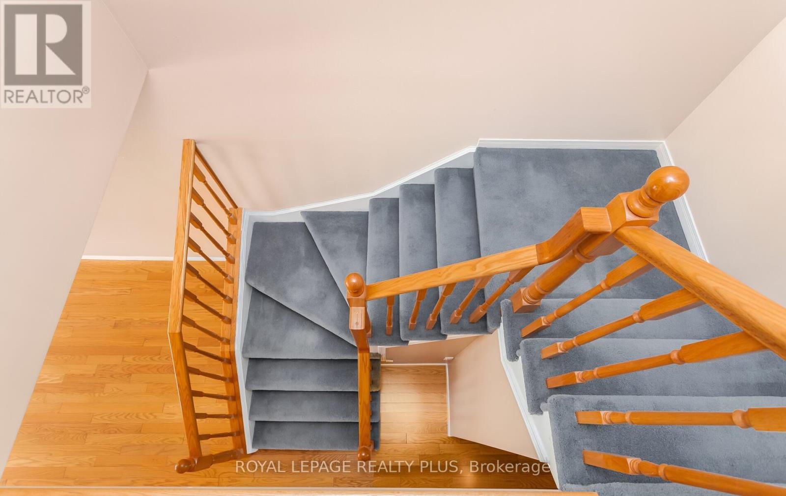 1239 Blanshard Drive, Burlington, Ontario  L7M 4N6 - Photo 34 - W13023738