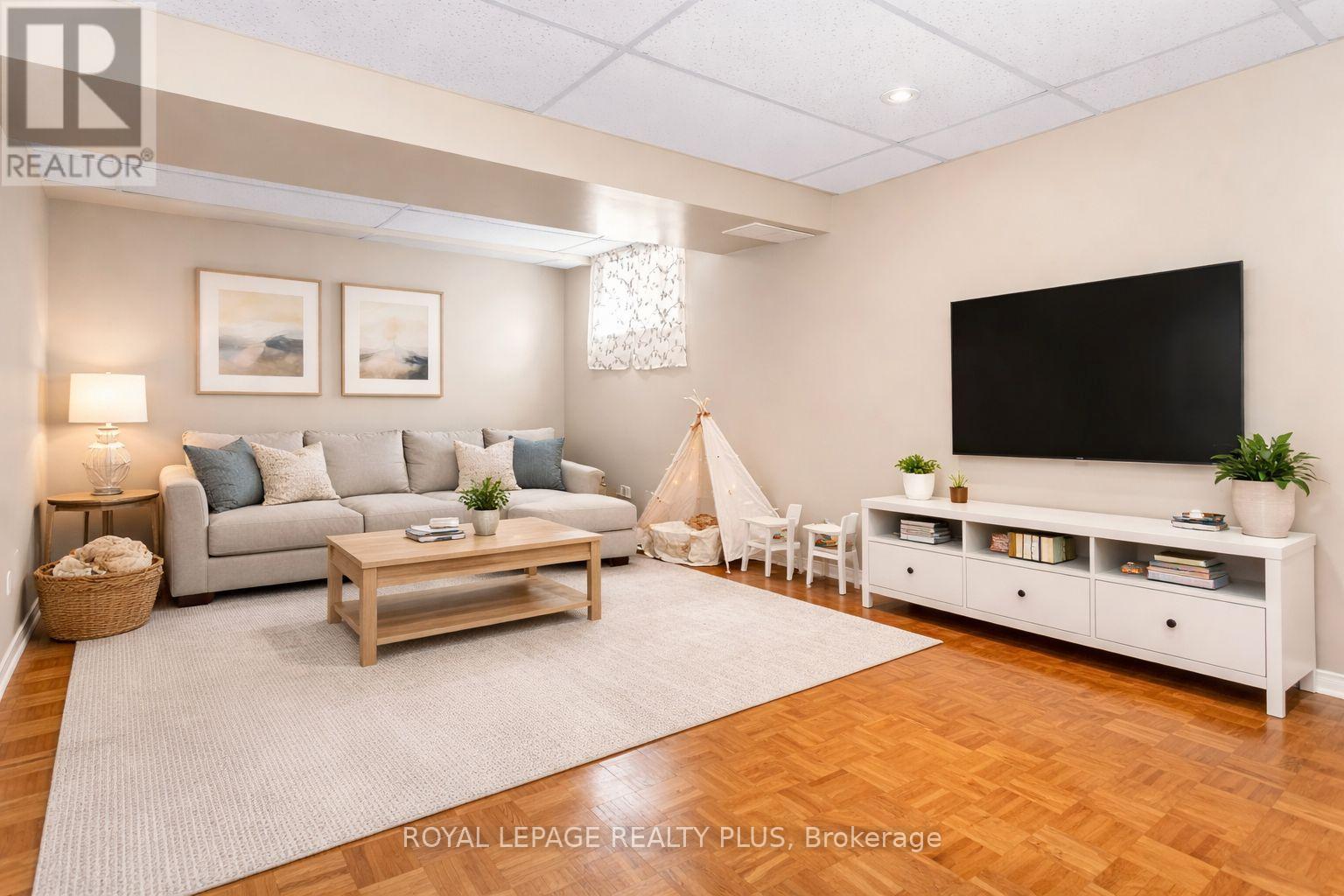 1239 Blanshard Drive, Burlington, Ontario  L7M 4N6 - Photo 36 - W13023738