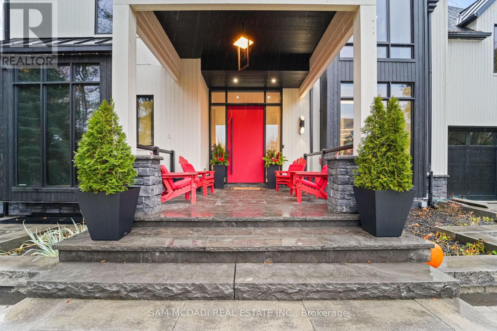 417 Union Street, Oakville, Ontario  L6J 1E7 - Photo 2 - W13023762