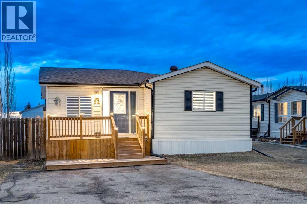 52, 900 ROSS Street, Crossfield, Alberta