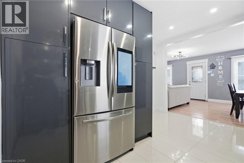 5537 Prince Edward Avenue, Niagara Falls, Ontario  L2G 5H7 - Photo 14 - 40804215