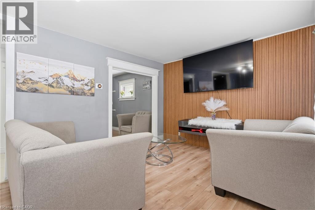 5537 Prince Edward Avenue, Niagara Falls, Ontario  L2G 5H7 - Photo 7 - 40804215