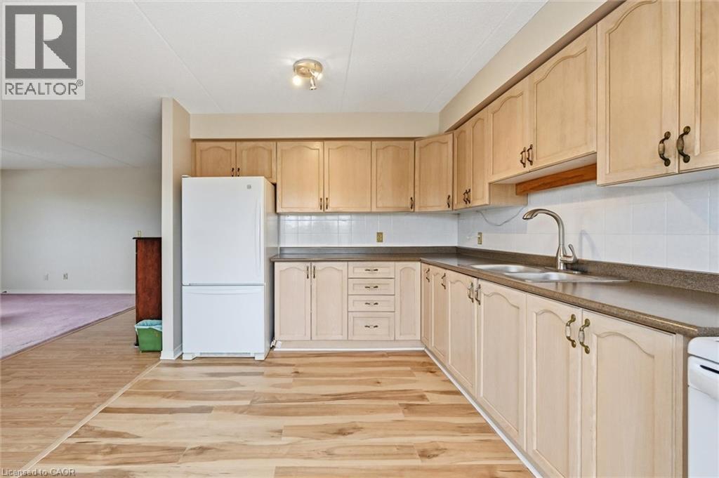 870 Upper Wentworth Street Unit# 303, Hamilton, Ontario  L9A 4W4 - Photo 17 - 40821729