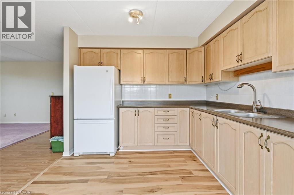 870 Upper Wentworth Street Unit# 303, Hamilton, Ontario  L9A 4W4 - Photo 15 - 40821729