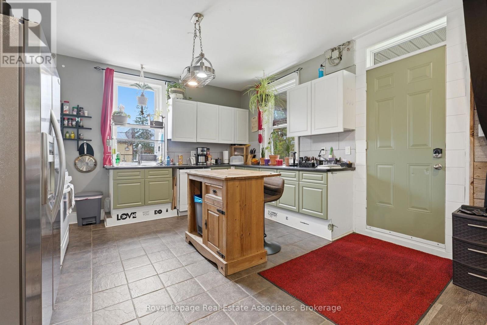 557 Main Street E, Southgate, Ontario  N0C 1B0 - Photo 8 - X13023698