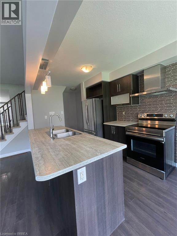 111 Bisset Avenue, Brantford, Ontario  N3T 0H4 - Photo 5 - 40820366