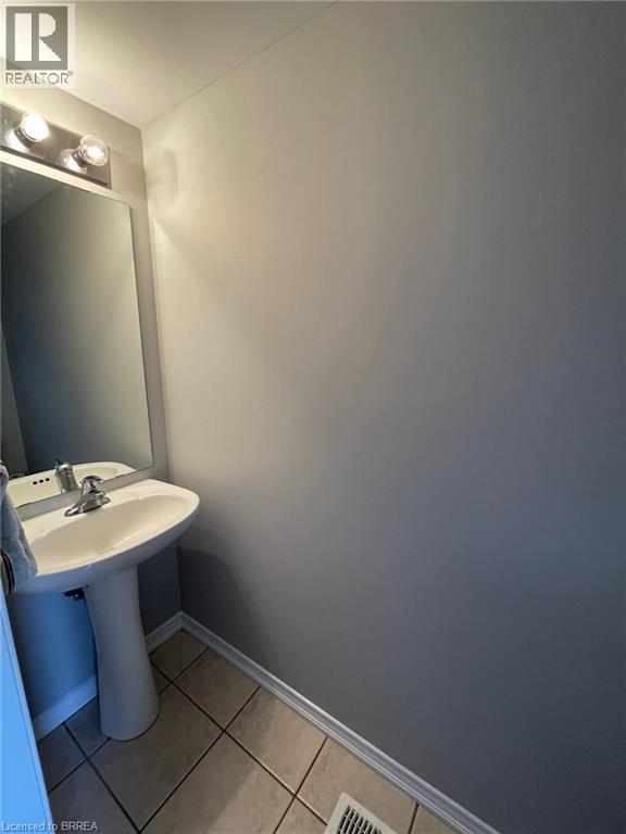 111 Bisset Avenue, Brantford, Ontario  N3T 0H4 - Photo 7 - 40820366