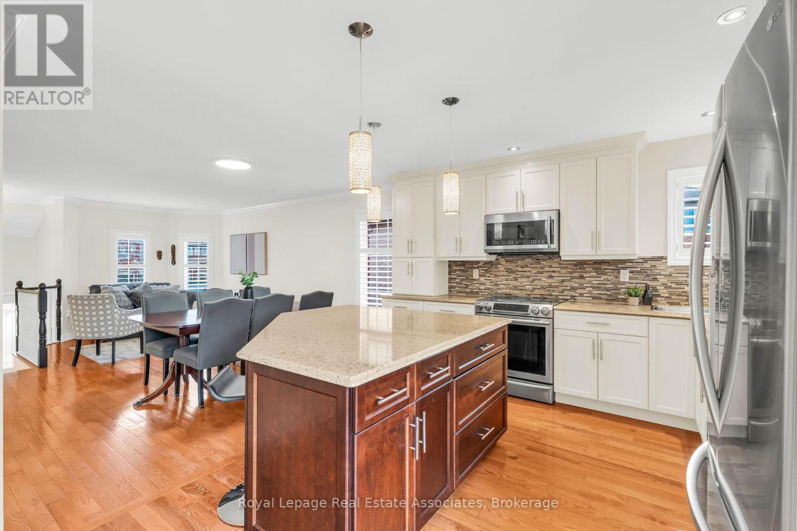 78 Harley Avenue, Halton Hills, Ontario  L7G 5R8 - Photo 11 - W13023500