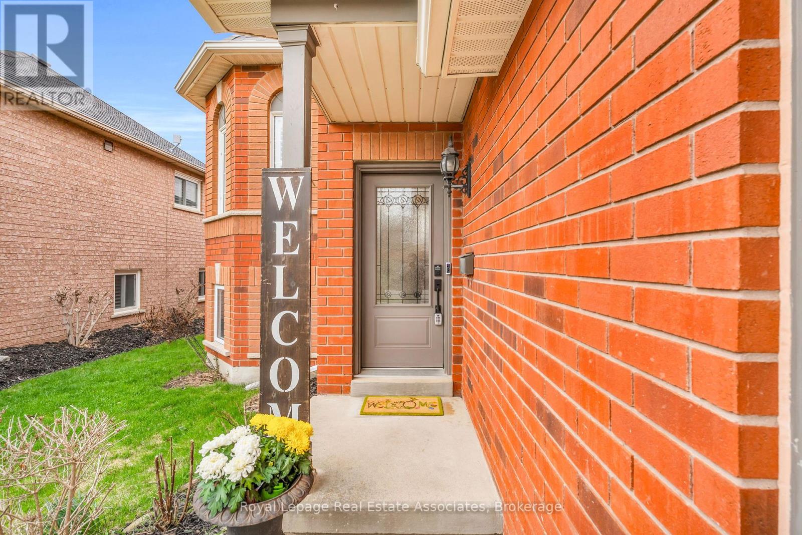 78 Harley Avenue, Halton Hills, Ontario  L7G 5R8 - Photo 3 - W13023500