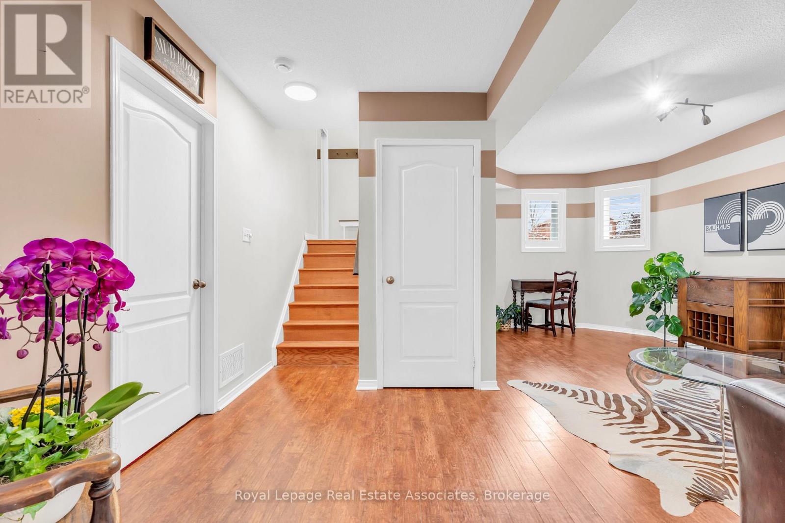 78 Harley Avenue, Halton Hills, Ontario  L7G 5R8 - Photo 19 - W13023500