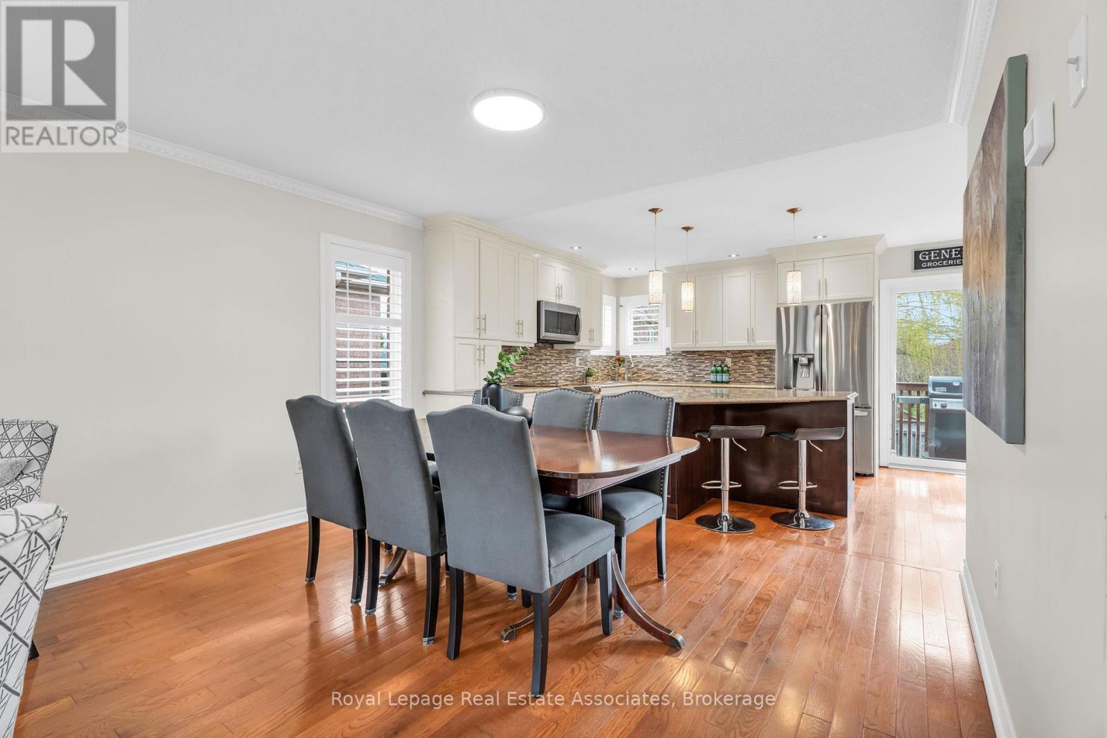 78 Harley Avenue, Halton Hills, Ontario  L7G 5R8 - Photo 9 - W13023500