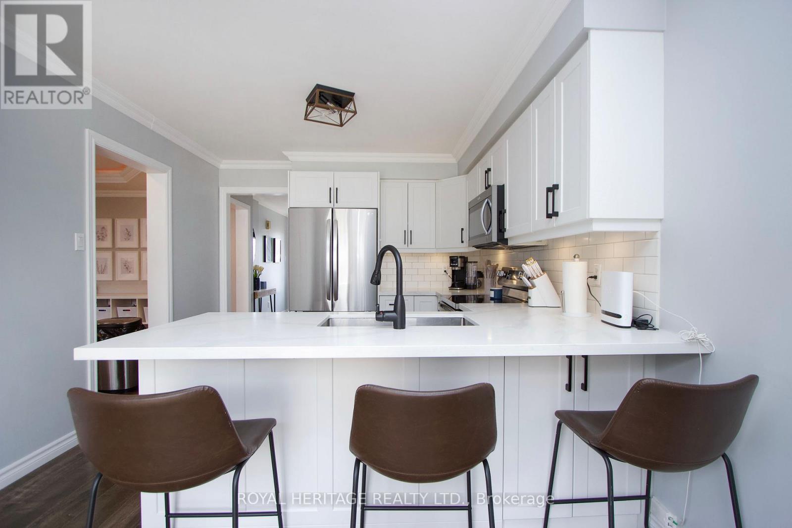 11 Glanville Crescent, Clarington (Bowmanville), Ontario  L1C 4L6 - Photo 14 - E13023822