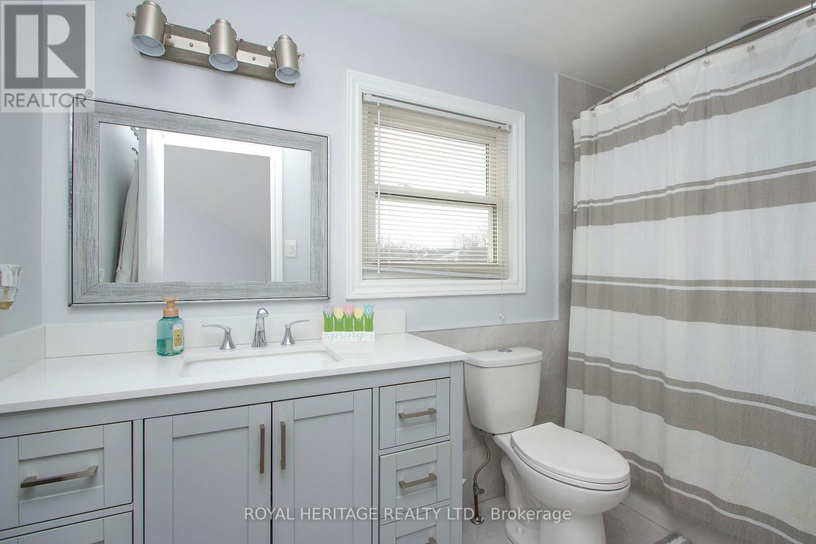 11 Glanville Crescent, Clarington (Bowmanville), Ontario  L1C 4L6 - Photo 24 - E13023822