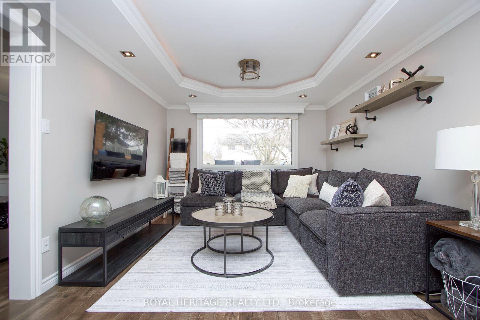 11 Glanville Crescent, Clarington (Bowmanville), Ontario  L1C 4L6 - Photo 7 - E13023822