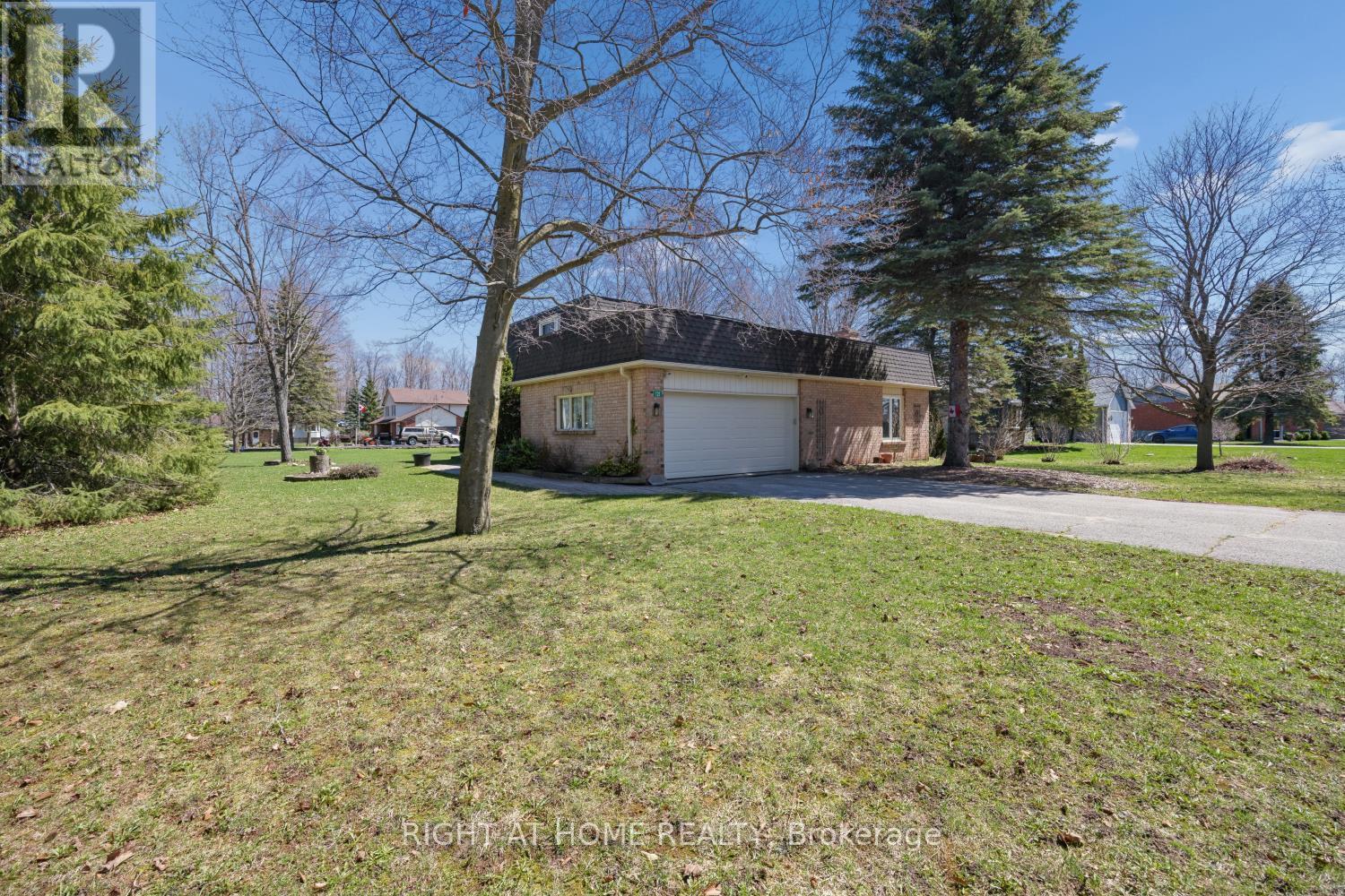 121 Robmar Crescent, Kawartha Lakes (Manilla), Ontario  K0M 2J0 - Photo 4 - X13023768