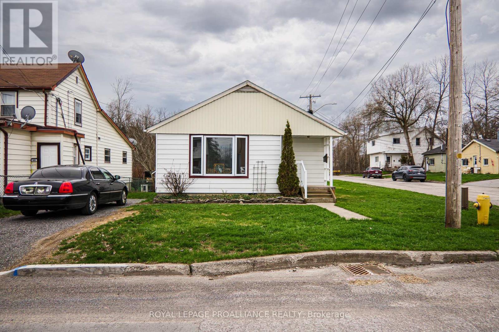 101 WALL STREET, quinte west (trenton ward), Ontario