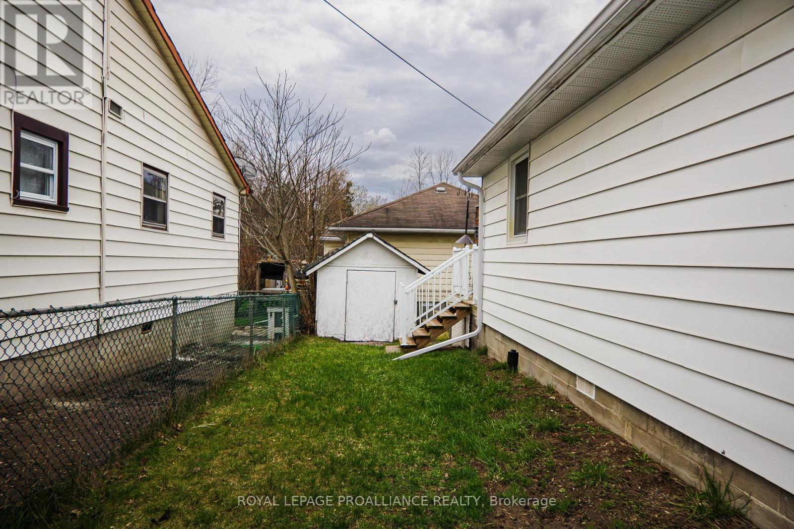 101 Wall Street, Quinte West, Ontario  K8V 4K1 - Photo 23 - X13023898