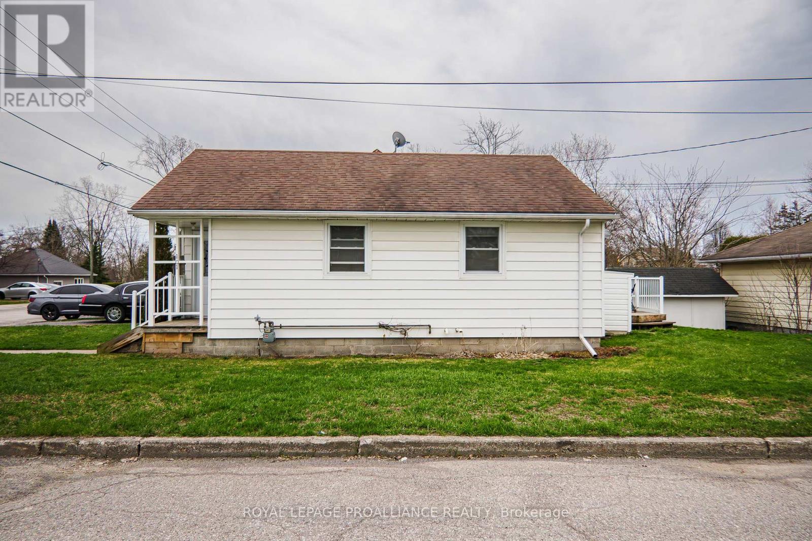 101 Wall Street, Quinte West, Ontario  K8V 4K1 - Photo 24 - X13023898