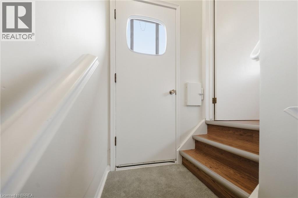 51 Graham Avenue, Brantford, Ontario  N3T 1C6 - Photo 18 - 40818899