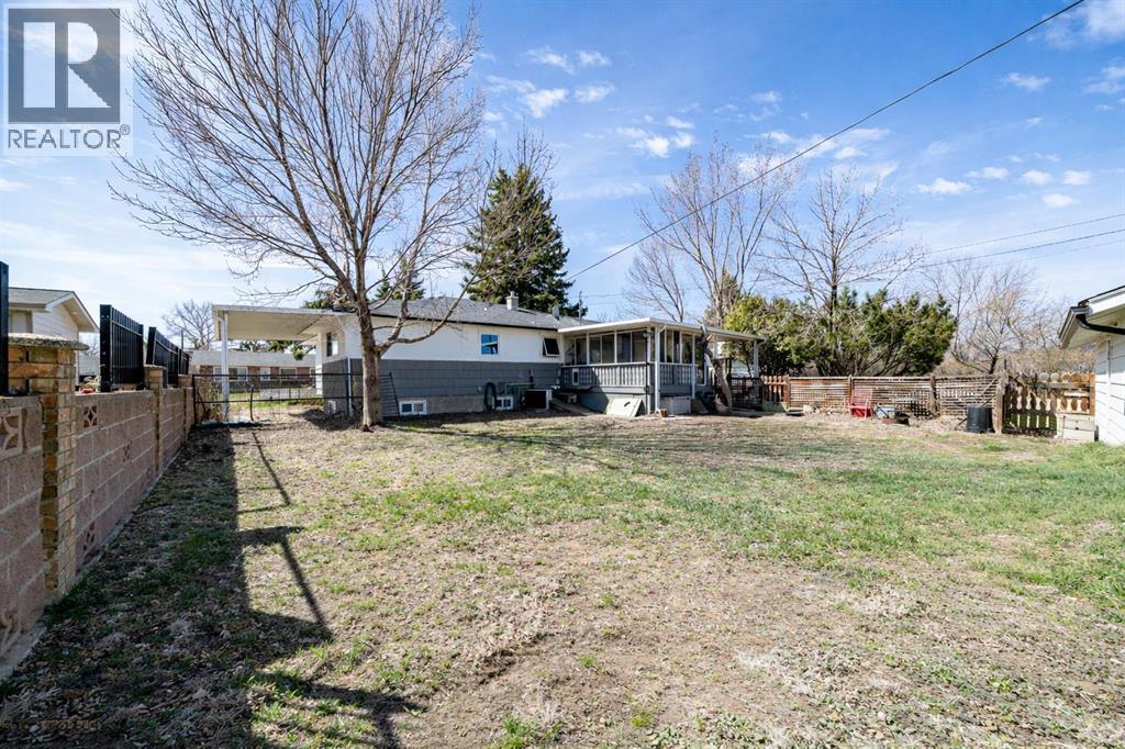 202 3 Avenue E, Bow Island, Alberta  T0K 0G0 - Photo 32 - A2303177