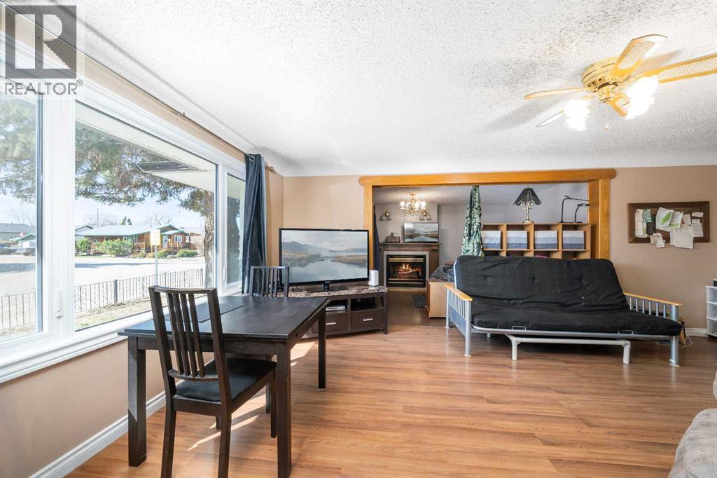 202 3 Avenue E, Bow Island, Alberta  T0K 0G0 - Photo 16 - A2303177