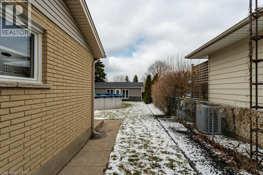 4931 Cameron Avenue, Beamsville, Ontario  L3J 0B9 - Photo 36 - 40811577