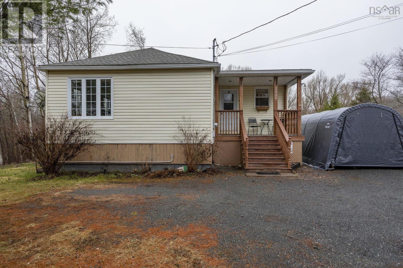 2423 Westville Road, Westville, Nova Scotia  B0K 2A0 - Photo 2 - 202608075