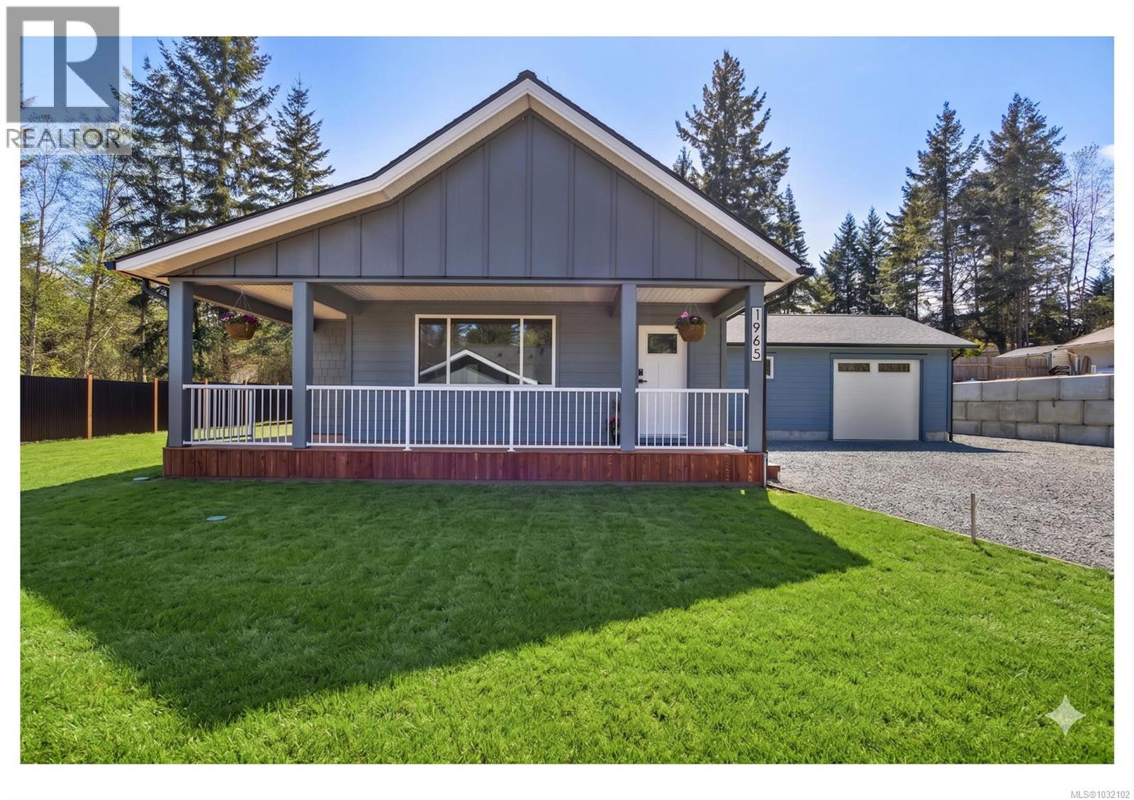 1965 Wilfred Rd, Black Creek, British Columbia  V9J 1J8 - Photo 2 - 1032102