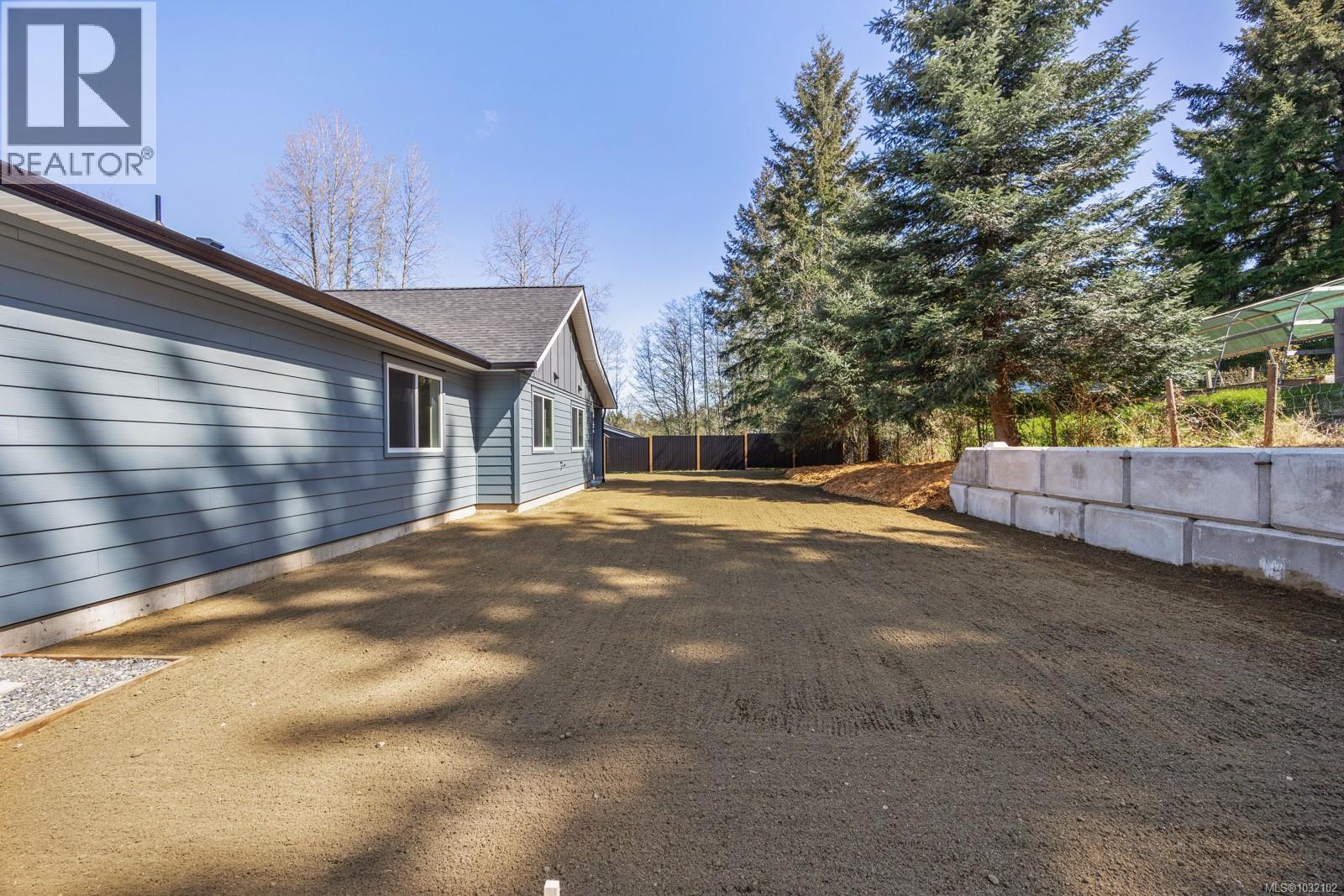 1965 Wilfred Rd, Black Creek, British Columbia  V9J 1J8 - Photo 6 - 1032102