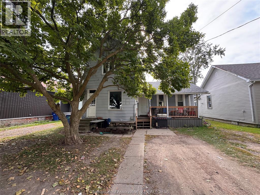 254 Park Street, Chatham, Ontario  N7M 3S3 - Photo 2 - 26008712