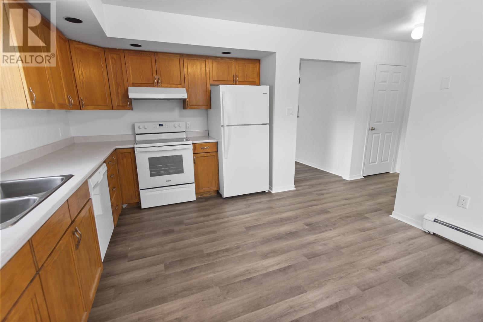 62 Confederation Street, Charlottetown, Prince Edward Island  C1A 5V4 - Photo 7 - 202608082