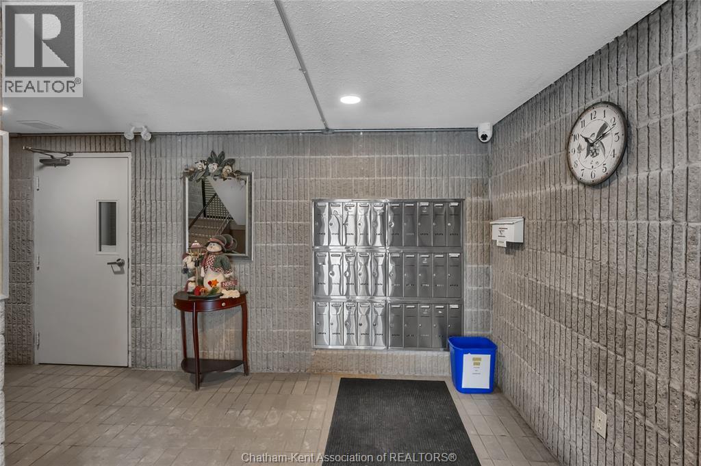 975 Grand Avenue West Unit# 304, Chatham, Ontario  N7L 4Z6 - Photo 3 - 26008710