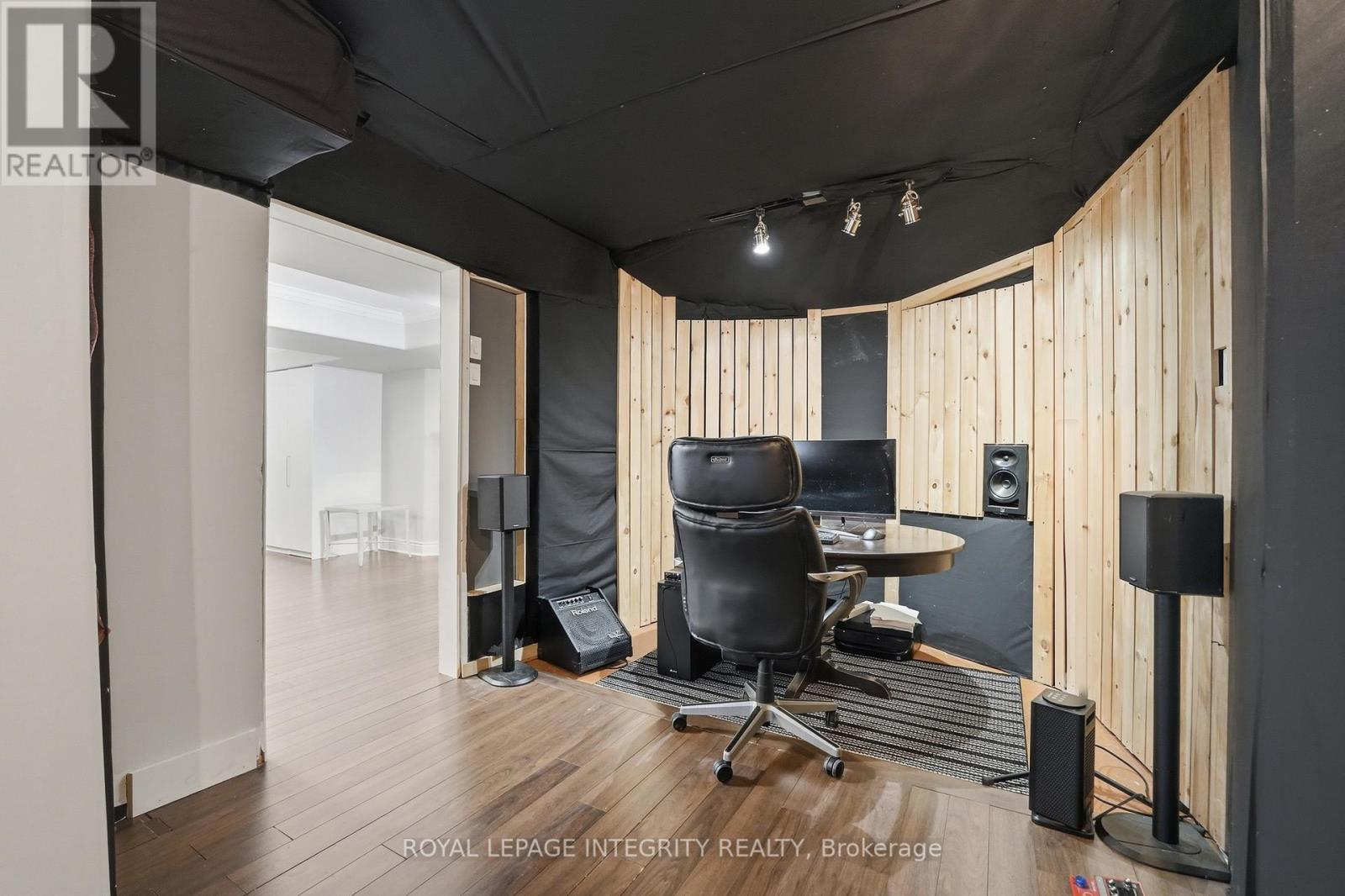 113 Thivierge Court, Clarence-Rockland, Ontario  K4K 0E7 - Photo 33 - X13023790