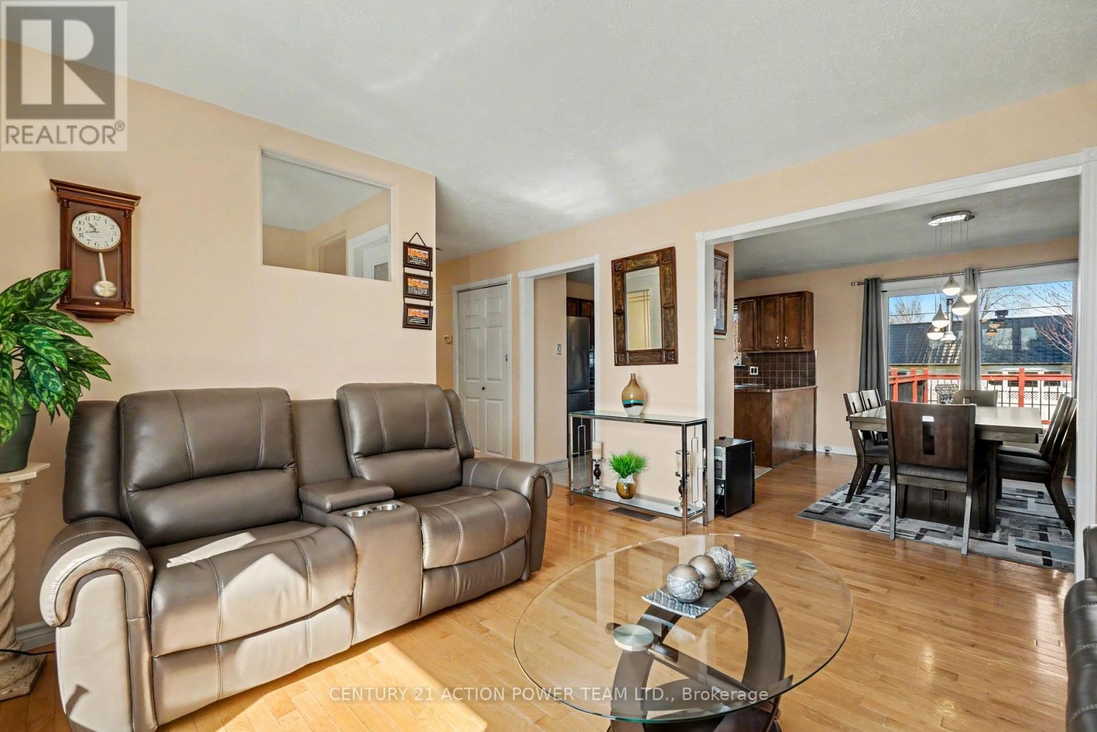 728 St Isidore Route, Casselman, Ontario  K0A 1M0 - Photo 5 - X13023854