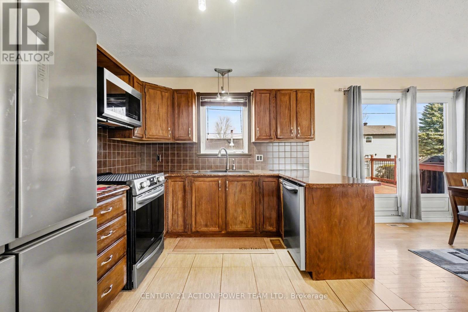 728 St Isidore Route, Casselman, Ontario  K0A 1M0 - Photo 8 - X13023854