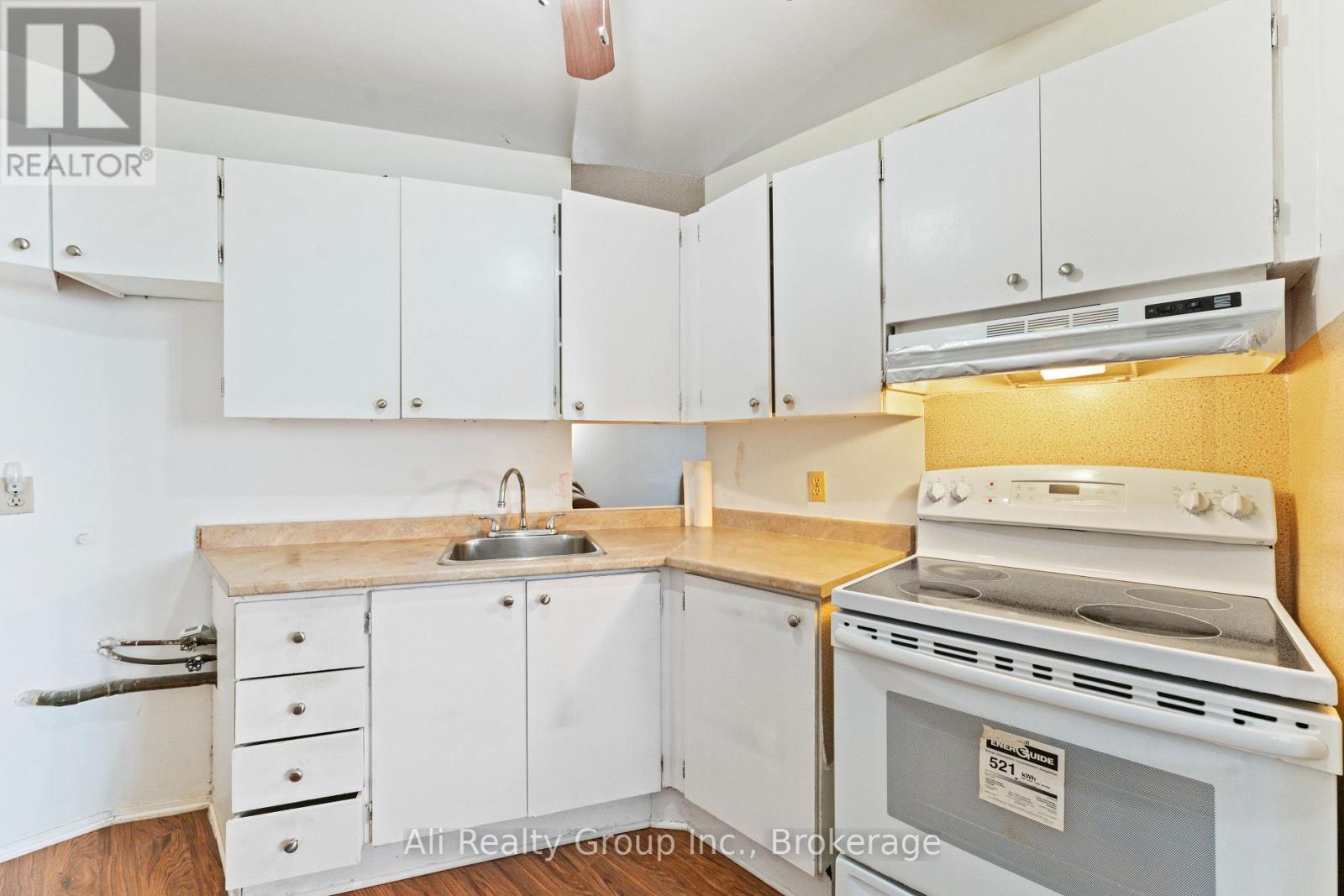 1218 - 2020 Jasmine Crescent, Ottawa, Ontario  K1J 8K5 - Photo 11 - X13023896