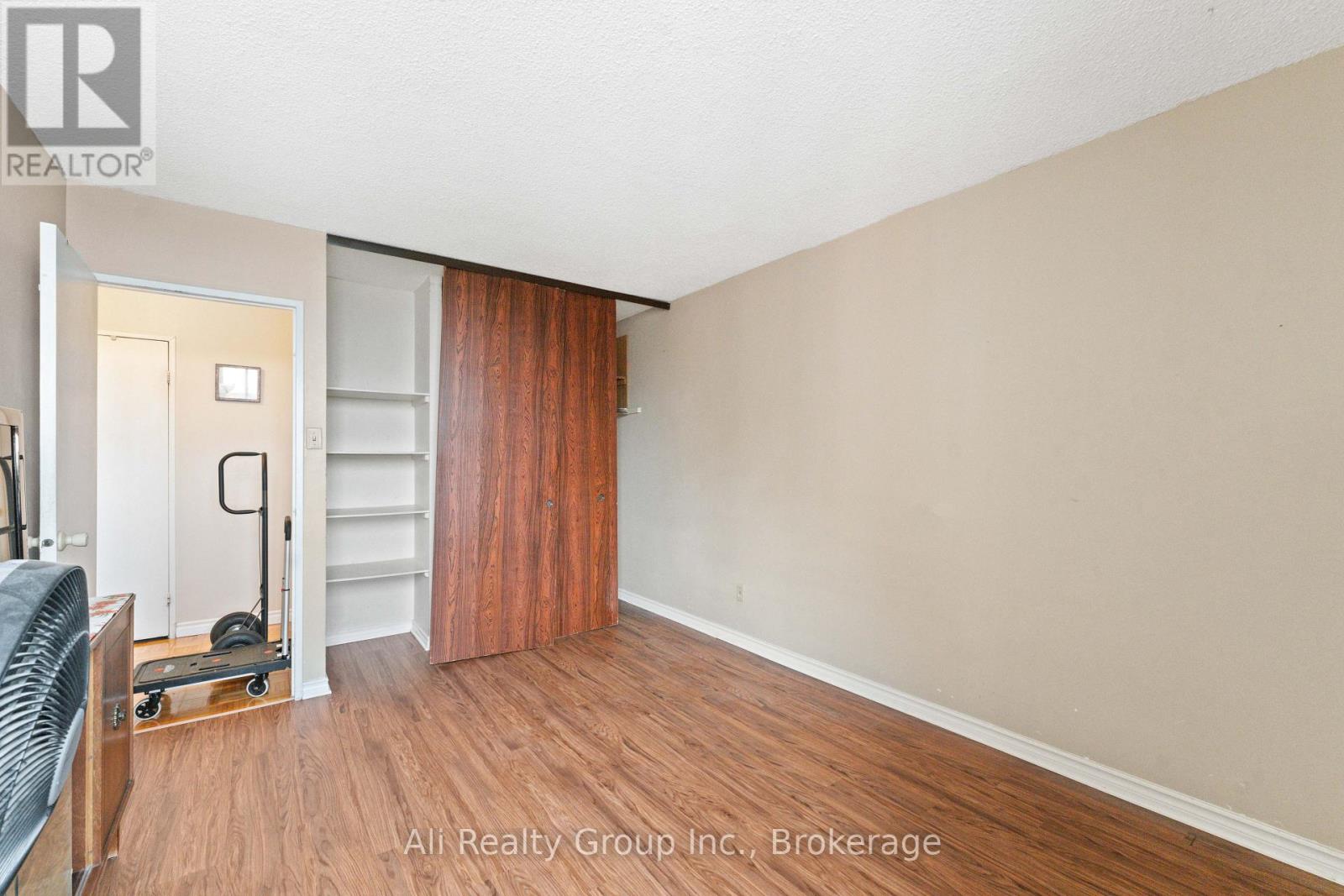 1218 - 2020 Jasmine Crescent, Ottawa, Ontario  K1J 8K5 - Photo 14 - X13023896