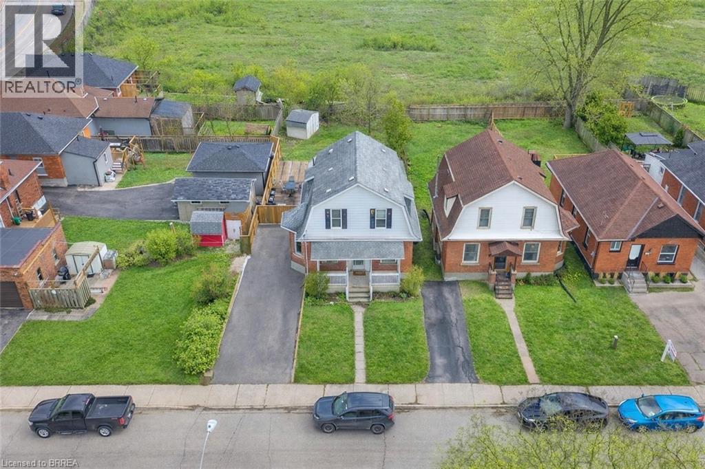 8 Carlyle Street, Brantford, Ontario  N3T 2C1 - Photo 29 - 40822566