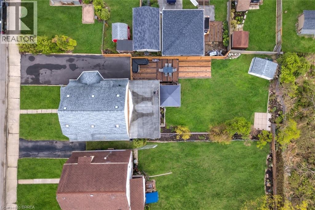 8 Carlyle Street, Brantford, Ontario  N3T 2C1 - Photo 30 - 40822566