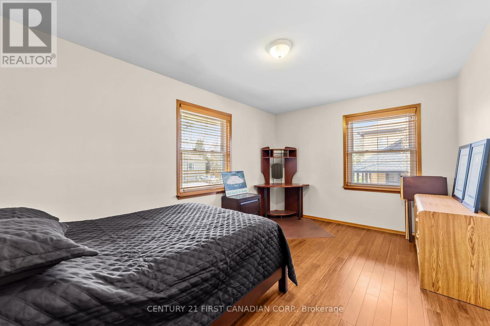 180 Church Street, North Middlesex, Ontario  N0M 1A0 - Photo 27 - X13011536