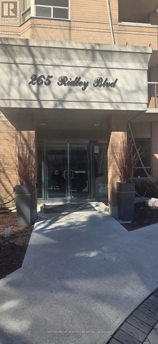 1803 - 265 Ridley Boulevard, Toronto (Bedford Park-Nortown), Ontario  M5M 4N8 - Photo 2 - C13023786