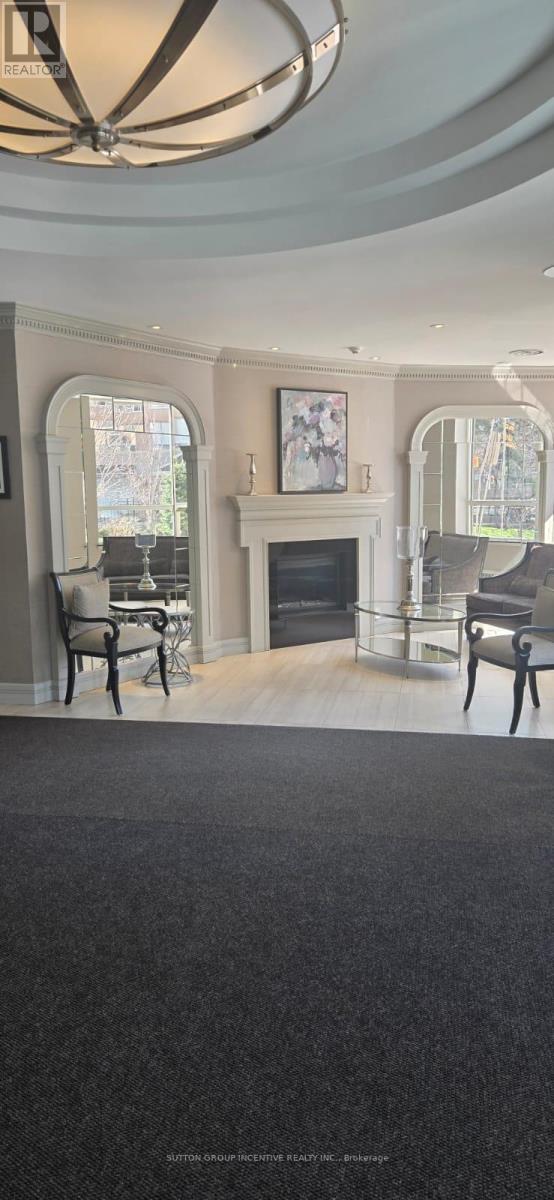 1803 - 265 Ridley Boulevard, Toronto (Bedford Park-Nortown), Ontario  M5M 4N8 - Photo 3 - C13023786