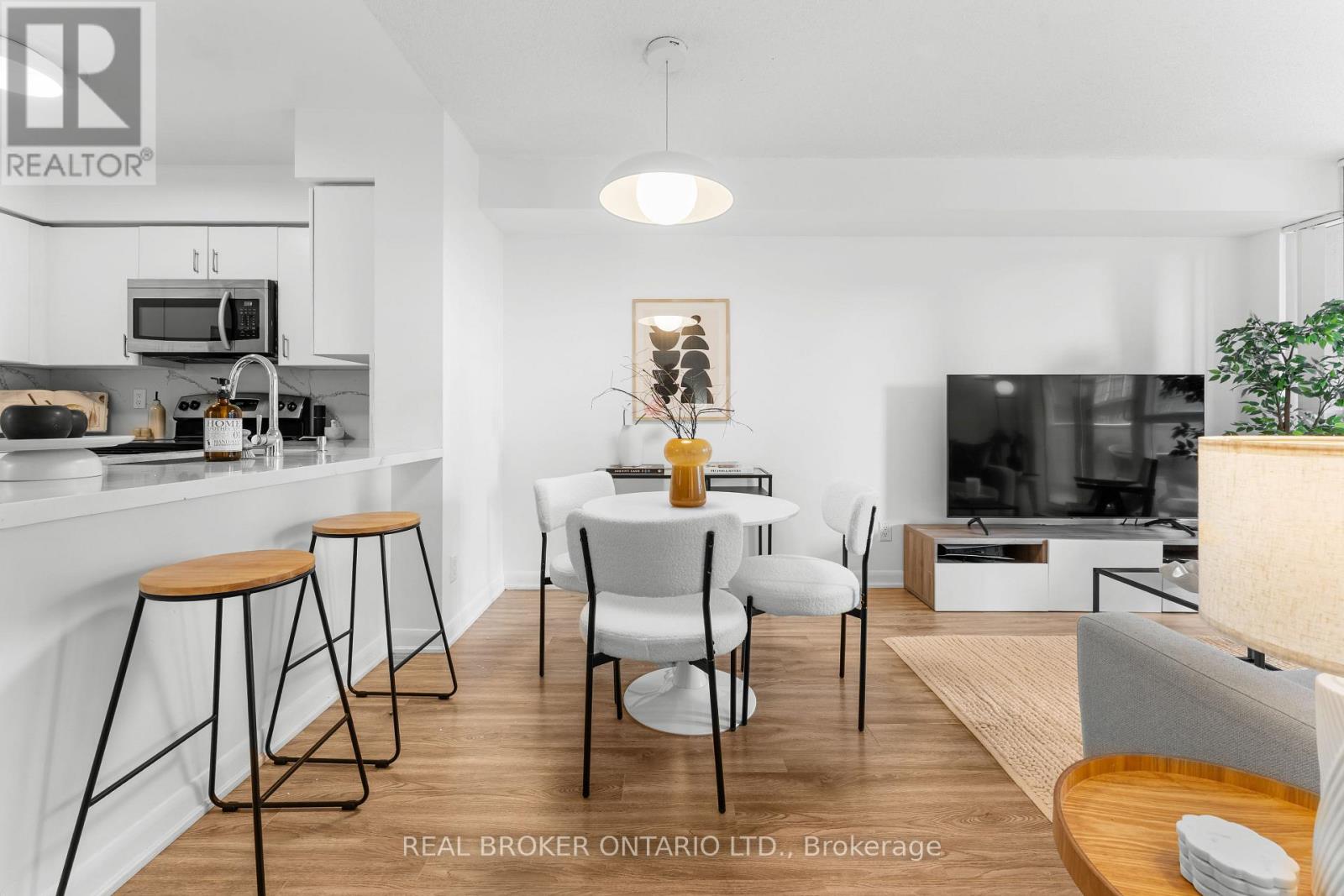 701 - 4978 Yonge Street, Toronto (Lansing-Westgate), Ontario  M2N 7G8 - Photo 5 - C13023878